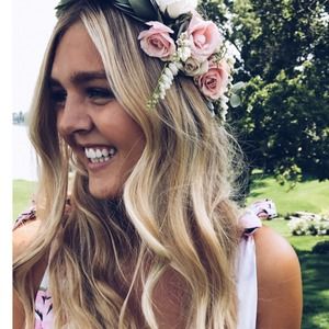 Meet your Posher, Eva